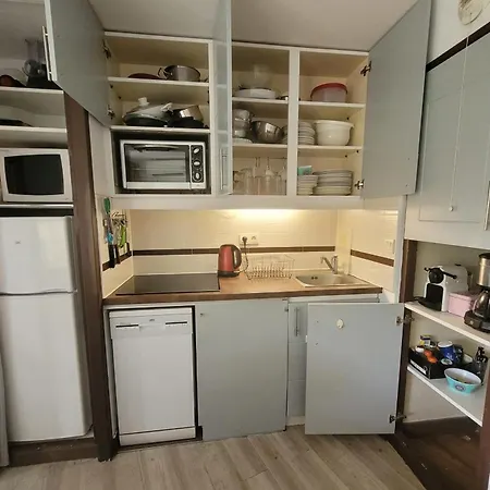 Cap Esterel En Famille - 2pieces Vue Jardin Piscine Clim Parking Inclus Casa de Férias