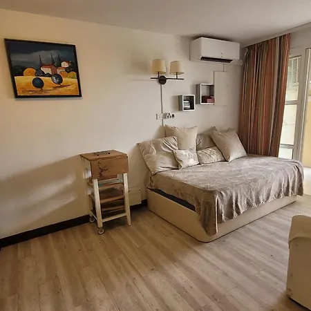 Cap Esterel En Famille - 2pieces Vue Jardin Piscine Clim Parking Inclus * Saint-Raphaël