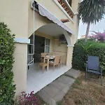Vakantiehuis Cap Esterel En Famille - 2pieces Vue Jardin Piscine Clim Parking Inclus *