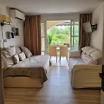 Vakantiehuis Cap Esterel En Famille - 2pieces Vue Jardin Piscine Clim Parking Inclus