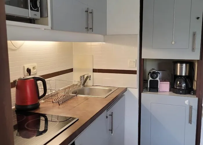 Cap Esterel En Famille - 2pieces Vue Jardin Piscine Clim Parking Inclus *