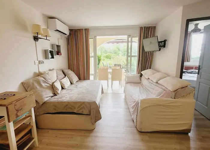 Сasa de vacaciones Cap Esterel En Famille - 2pieces Vue Jardin Piscine Clim Parking Inclus