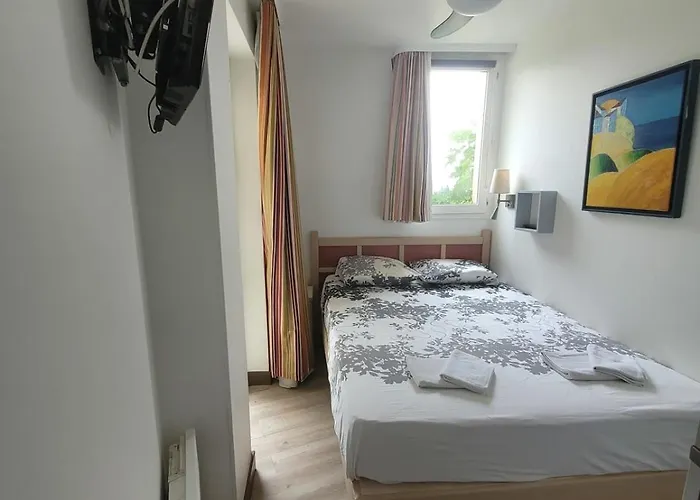 Сasa de vacaciones Cap Esterel En Famille - 2pieces Vue Jardin Piscine Clim Parking Inclus