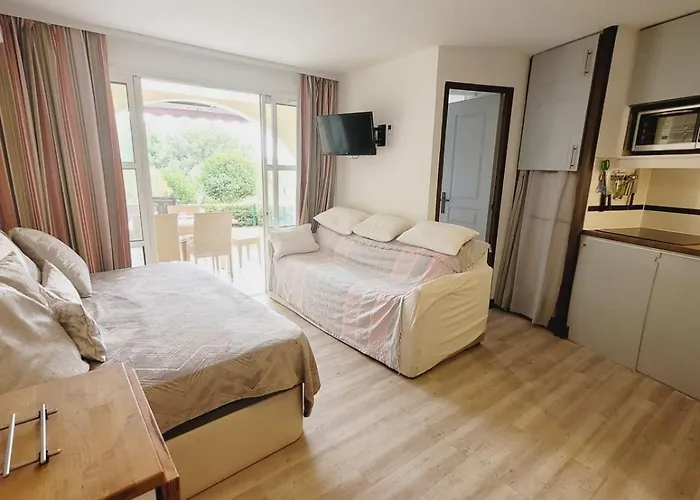 Сasa de vacaciones Cap Esterel En Famille - 2pieces Vue Jardin Piscine Clim Parking Inclus