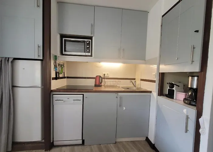 Сasa de vacaciones Cap Esterel En Famille - 2pieces Vue Jardin Piscine Clim Parking Inclus Saint-Raphaël